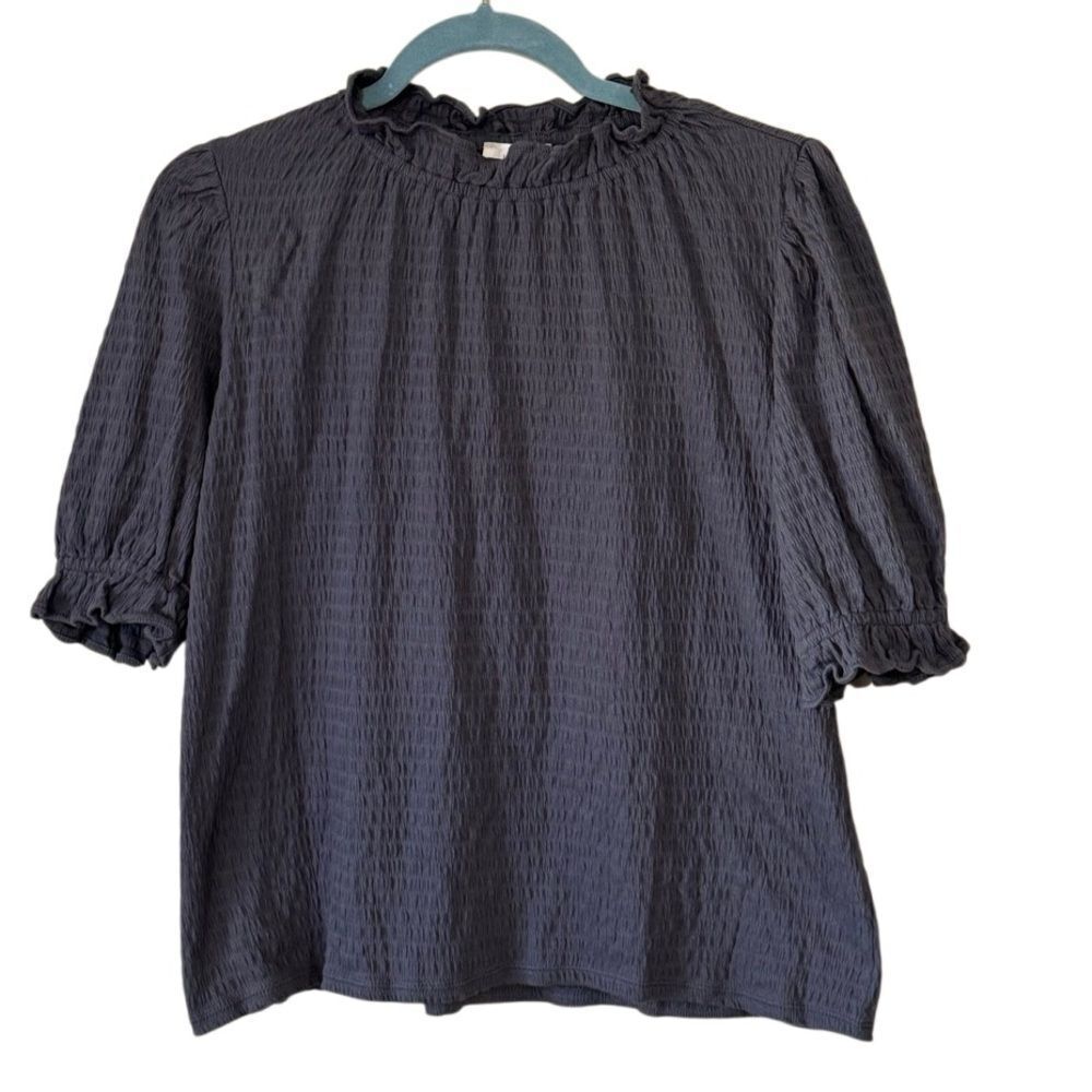 NWT LOFT Women's Crinkle Ruffle Neck Blouse Top in Charcoal Gray Size Medium